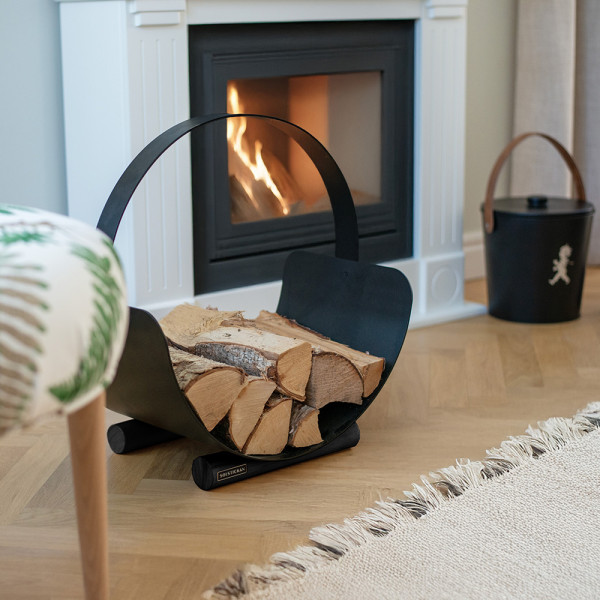 Solstickan vedkorg metall Kamintillbehör och redskap miljöbild